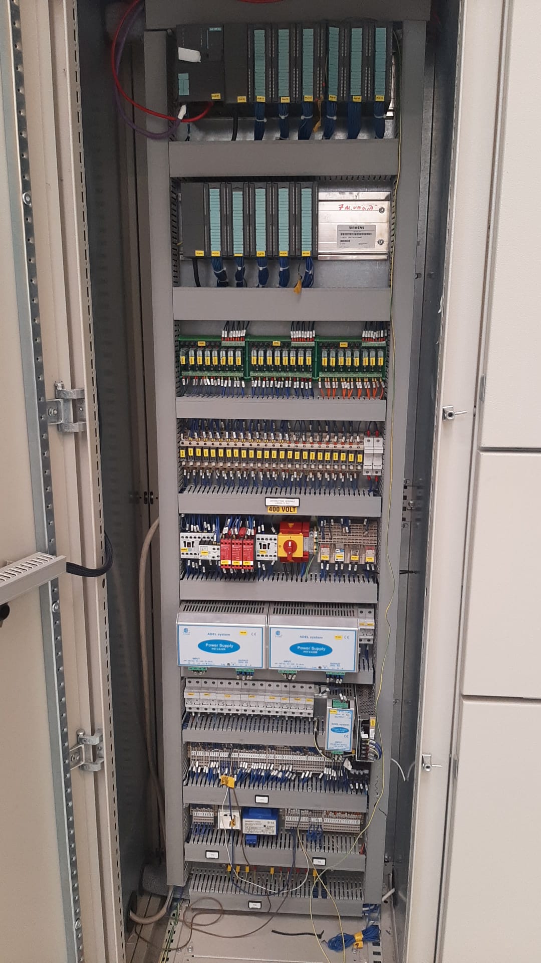 Termoformadora Llenadora - Valmatic - VT240